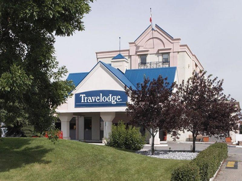 Travelodge Calgary Macleod Trail Exterior photo